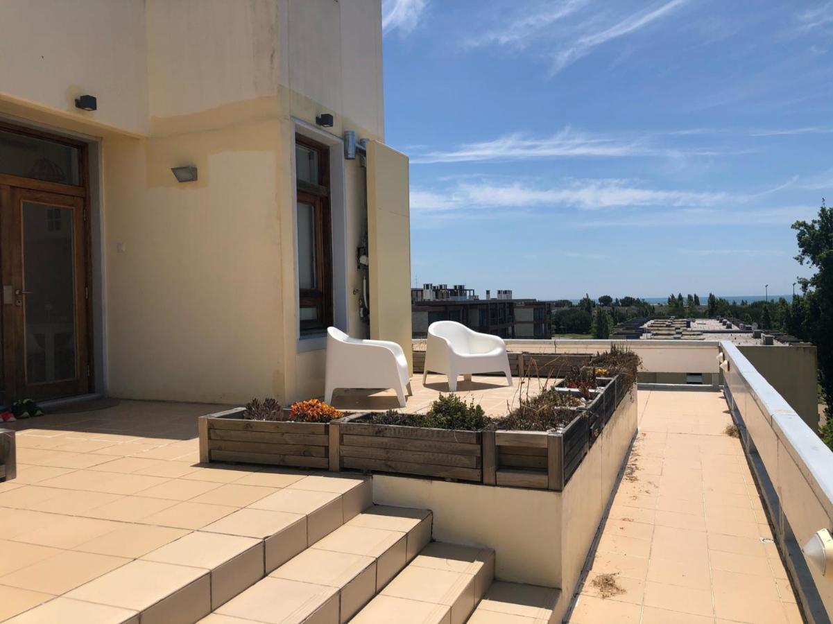 Beautiful Penthouse Apartment With Terrace - 4 Minute Walk To The Beach Troia Zewnętrze zdjęcie
