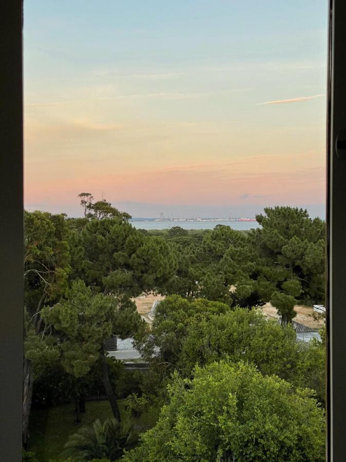 Beautiful Penthouse Apartment With Terrace - 4 Minute Walk To The Beach Troia Zewnętrze zdjęcie