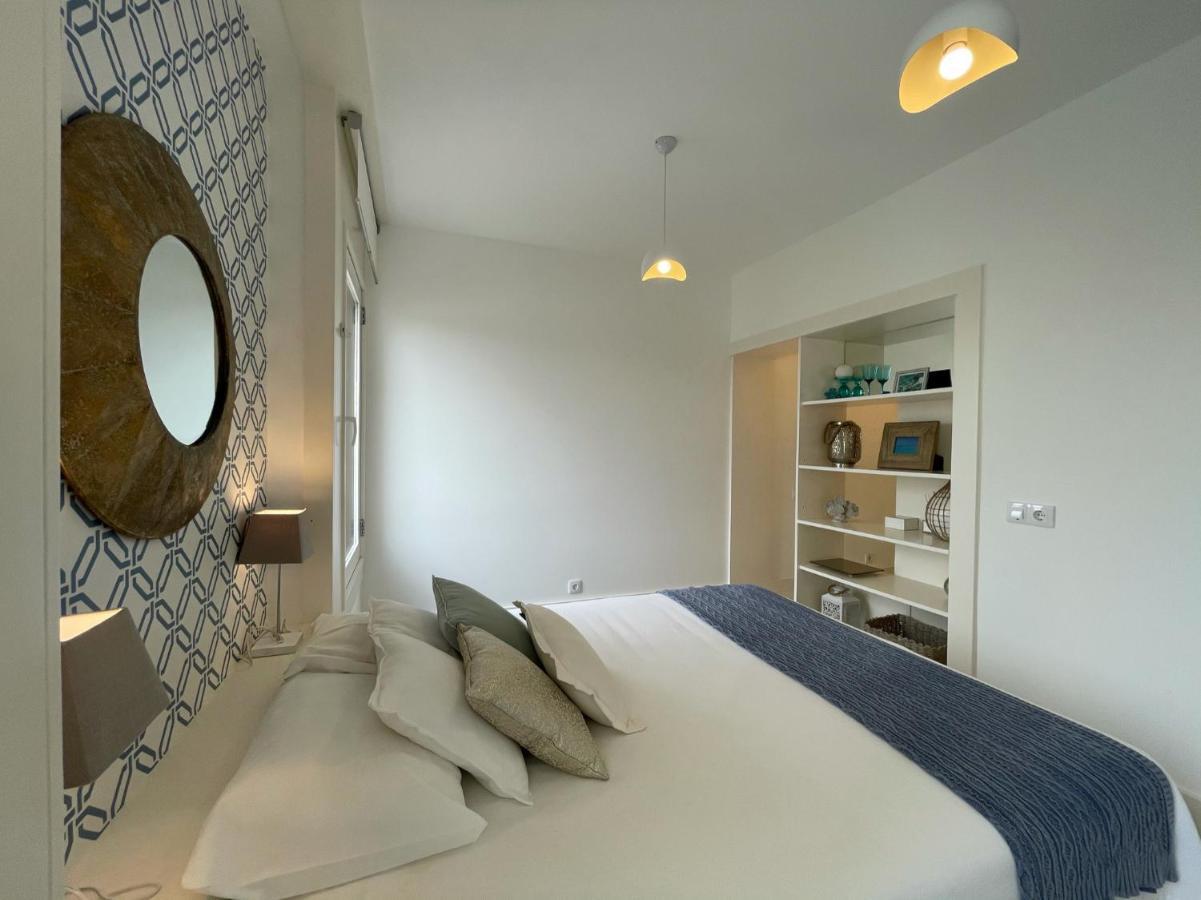 Beautiful Penthouse Apartment With Terrace - 4 Minute Walk To The Beach Troia Zewnętrze zdjęcie